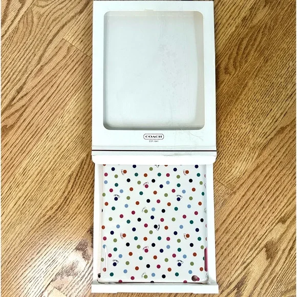 Coach Signature iPad Mini / Tablet Molded Hard Shell Case NWT - Picture 3 of 11
